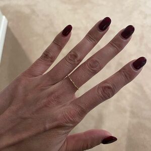 Elegant Gold Women's Ring